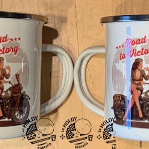 MUG METAL PIN UP