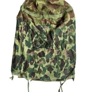 MOUSTICAIRE CAMOUFLEE