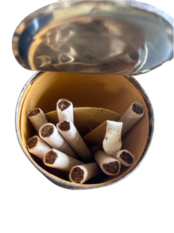 BOITE DE CIGARETTES 
